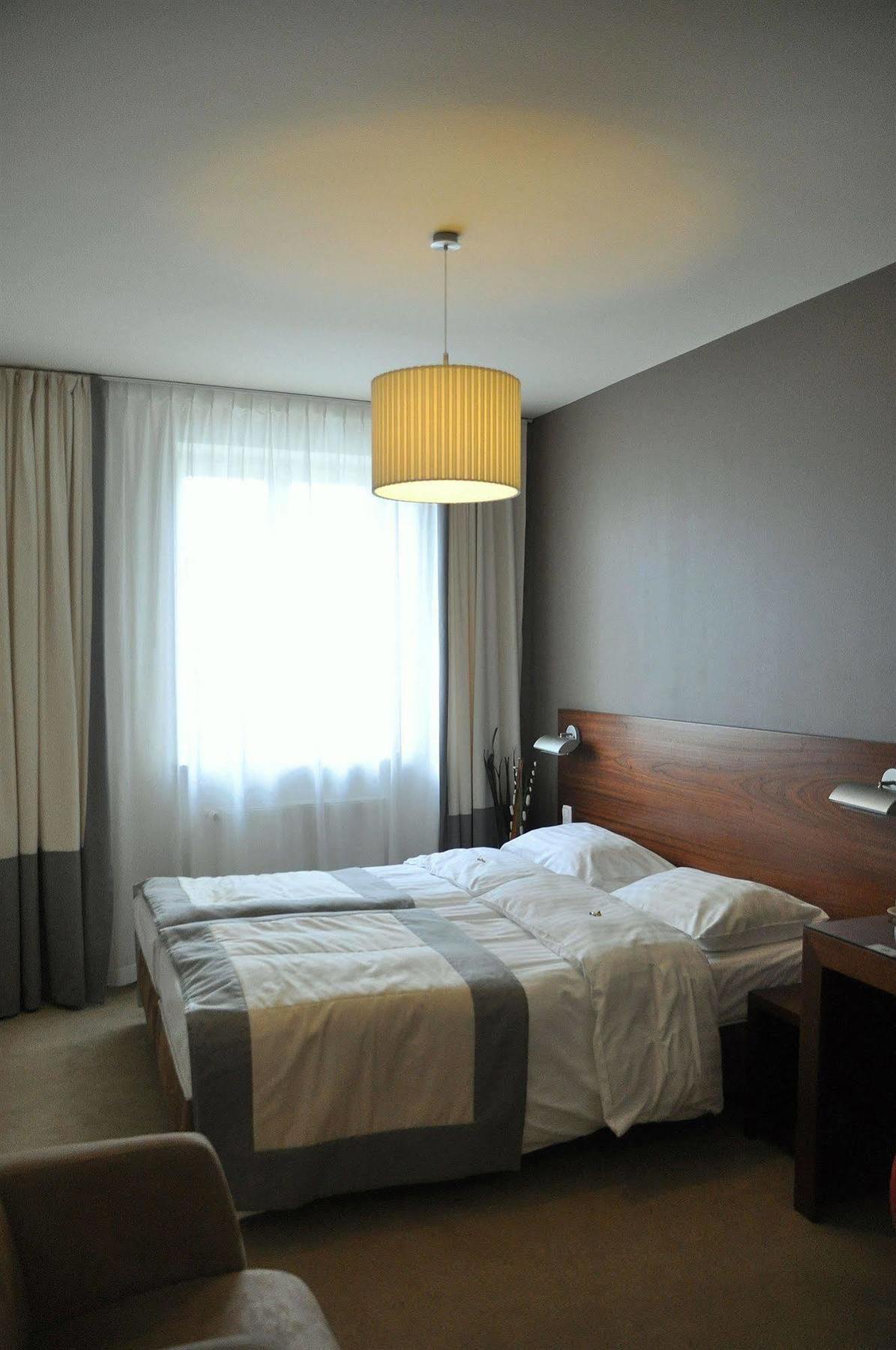 Hotel Atrium Elblag Buitenkant foto